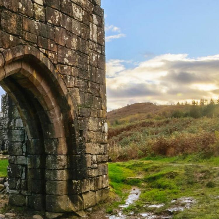 Ruinas de una iglesia